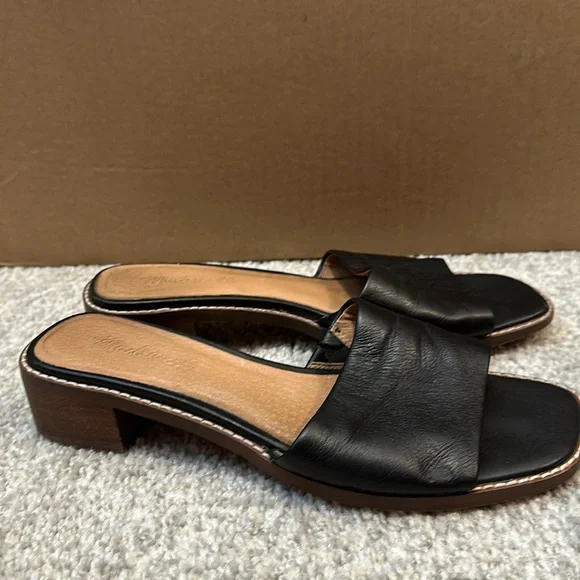 Madewell black leather open toe 1 1/2” block heel sandal, Size 8 - Picture 1 of 3